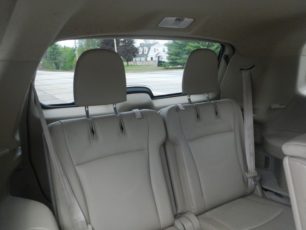 2011 Toyota Highlander Image 6