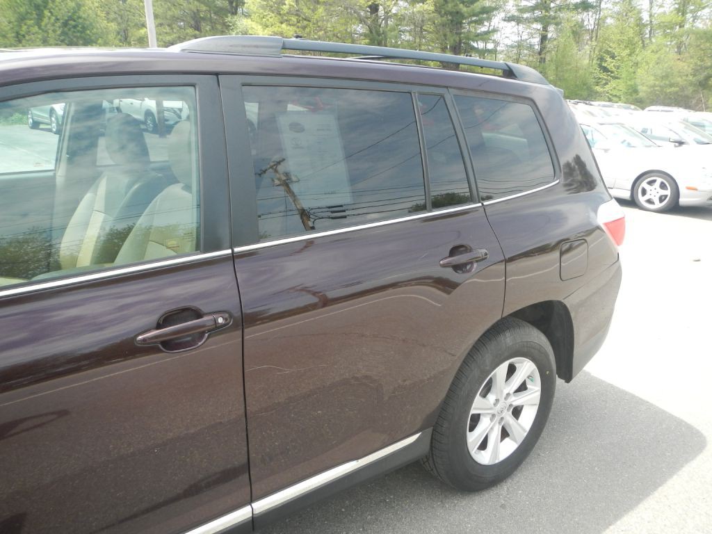 2011 Toyota Highlander Image 38