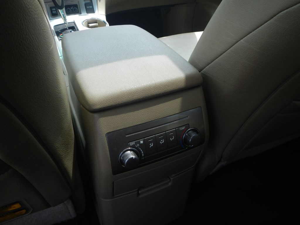 2011 Toyota Highlander Image 45