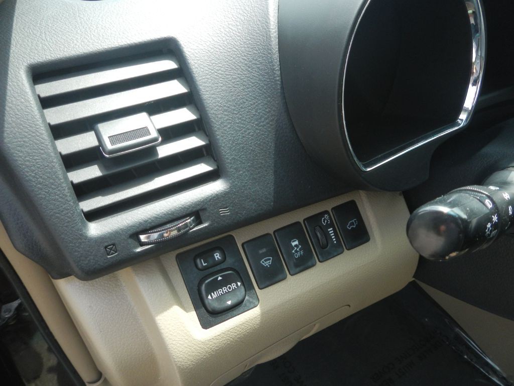 2011 Toyota Highlander Image 55