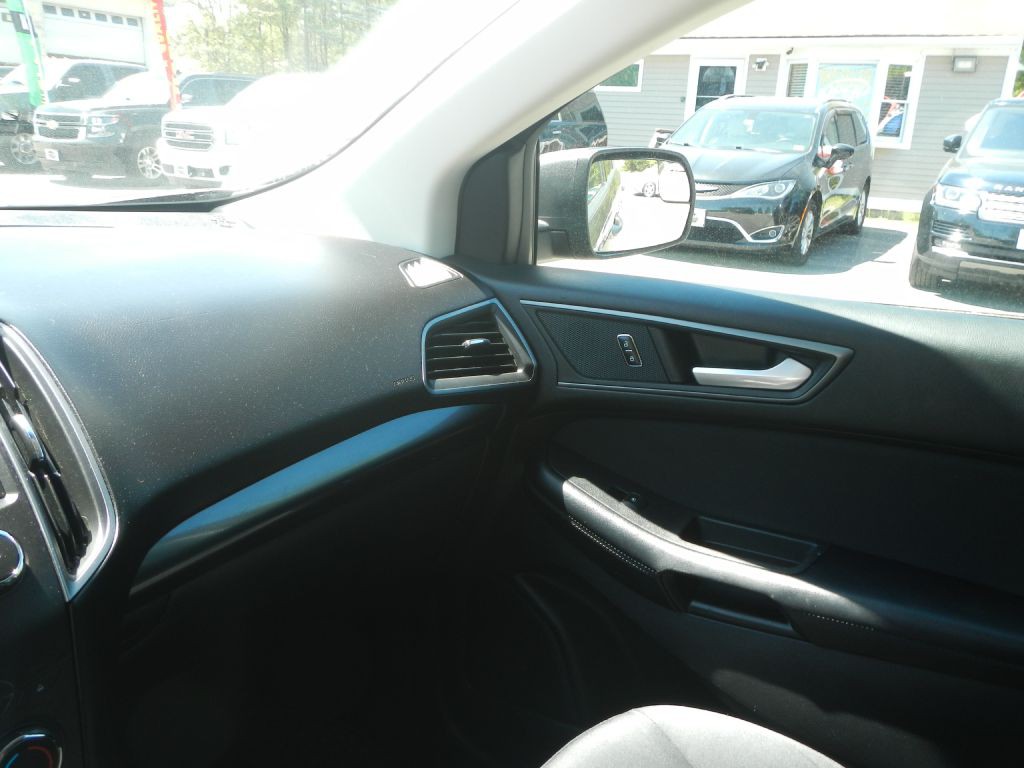 2015 Ford Edge Image 22