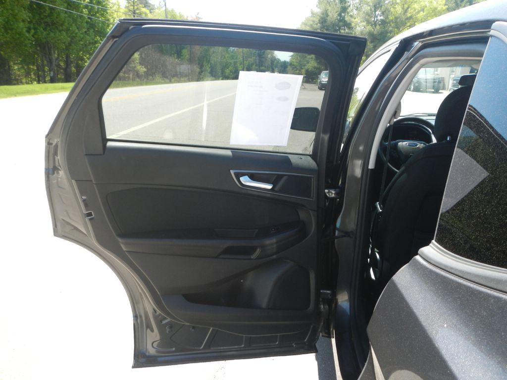 2015 Ford Edge Image 25