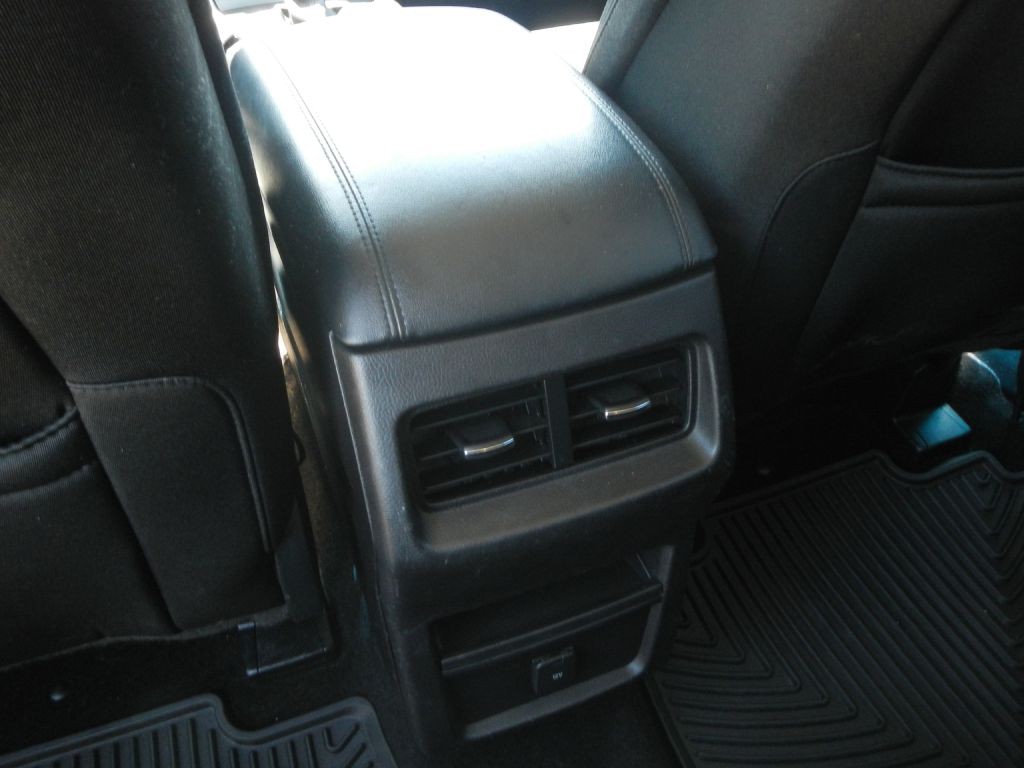 2015 Ford Edge Image 28