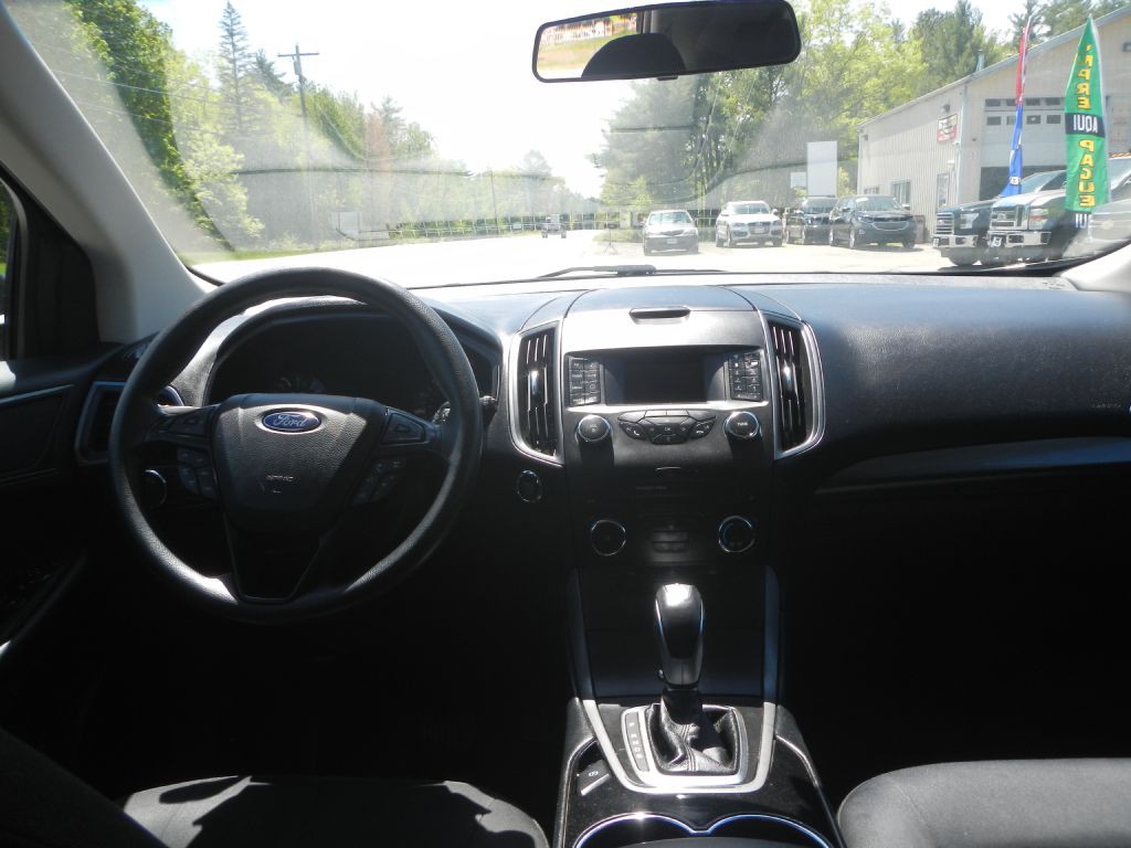 2015 Ford Edge Image 29