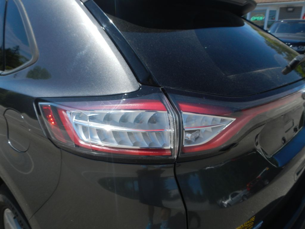 2015 Ford Edge Image 30