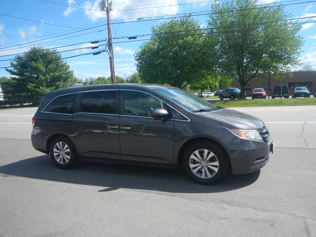 2014 Honda Odyssey Image 2