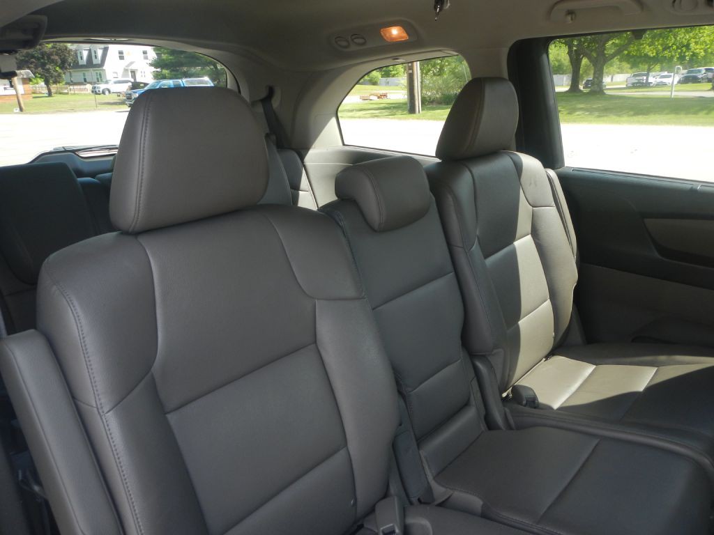 2014 Honda Odyssey Image 5