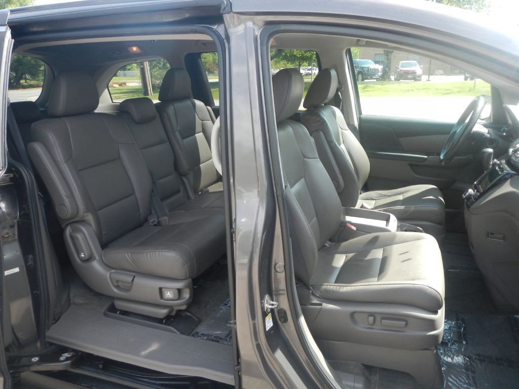 2014 Honda Odyssey Image 15