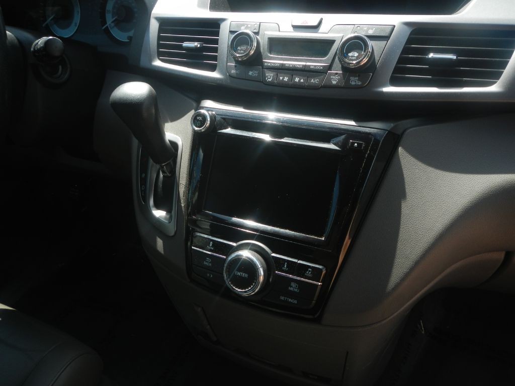2014 Honda Odyssey Image 20