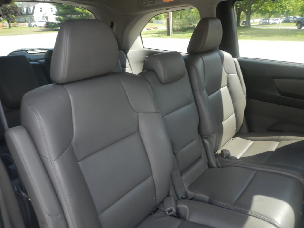 2014 Honda Odyssey Image 25