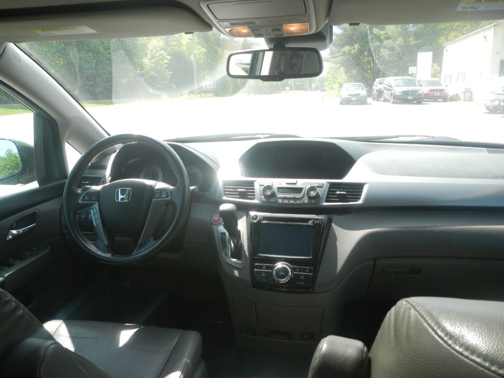 2014 Honda Odyssey Image 28