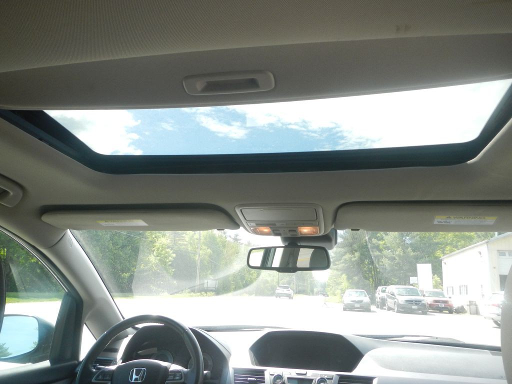 2014 Honda Odyssey Image 29