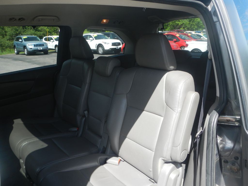 2014 Honda Odyssey Image 41