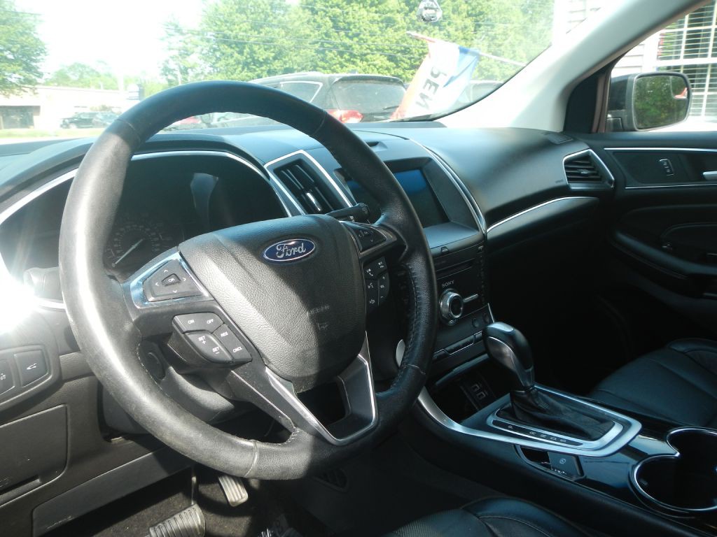 2018 Ford Edge Image 8