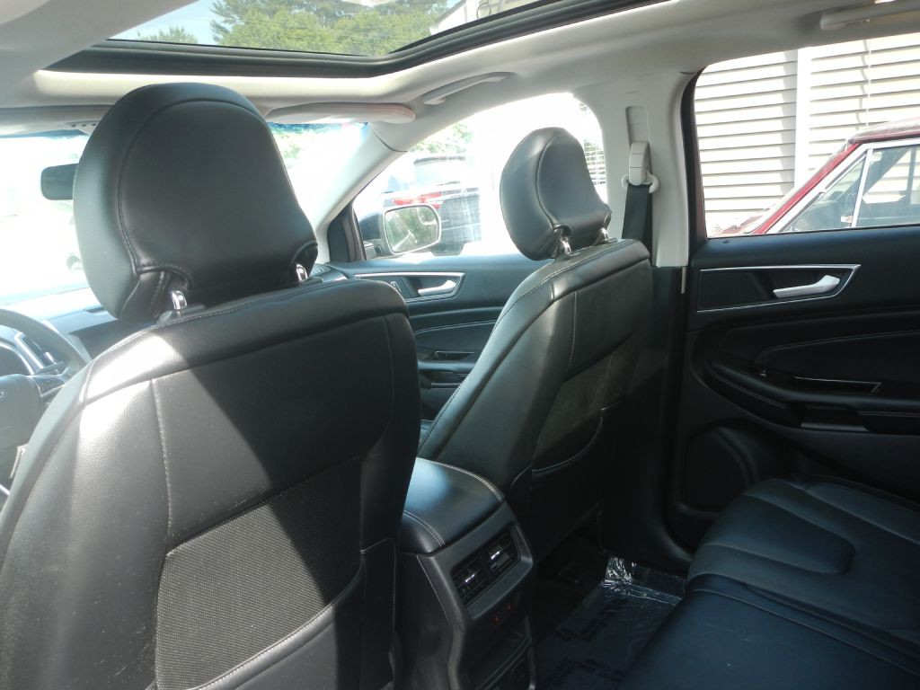 2018 Ford Edge Image 14