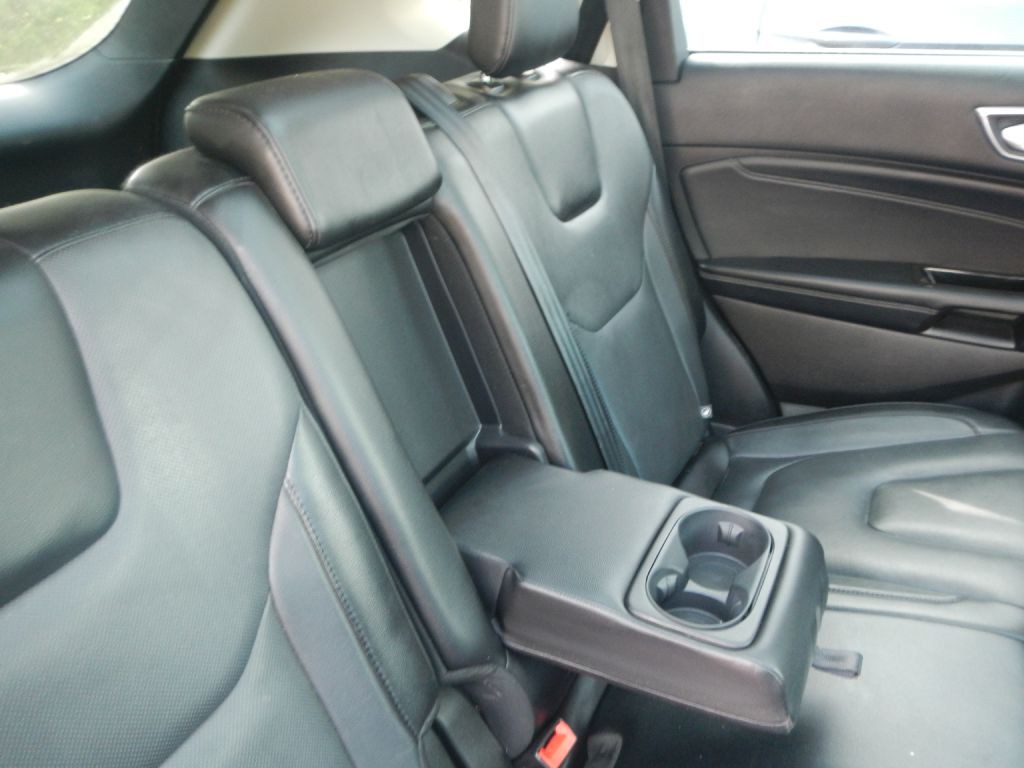 2018 Ford Edge Image 31