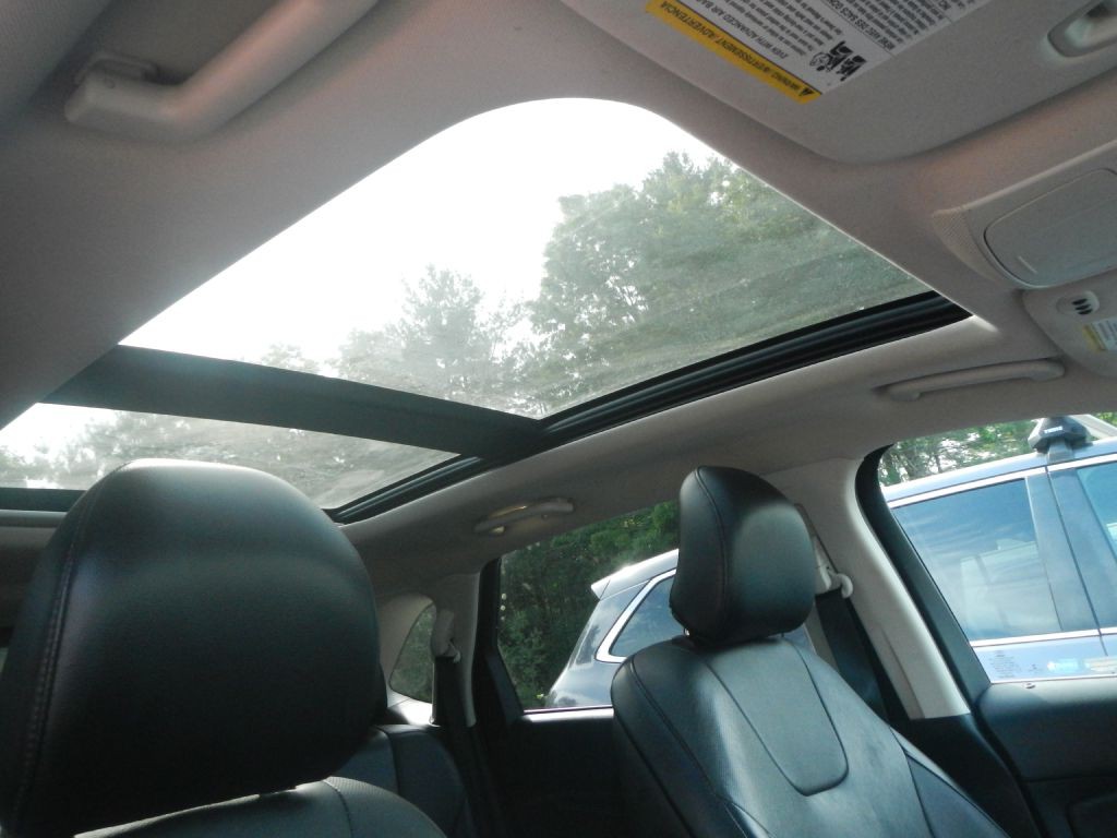 2018 Ford Edge Image 38