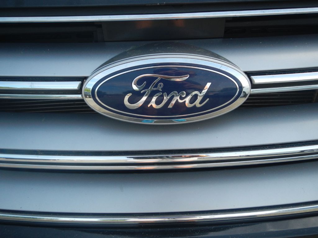 2018 Ford Edge Image 47