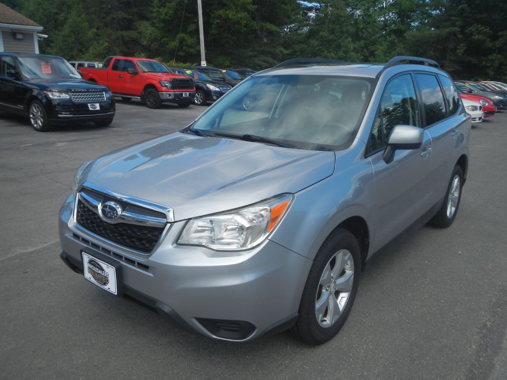2015 Subaru Forester Image 2