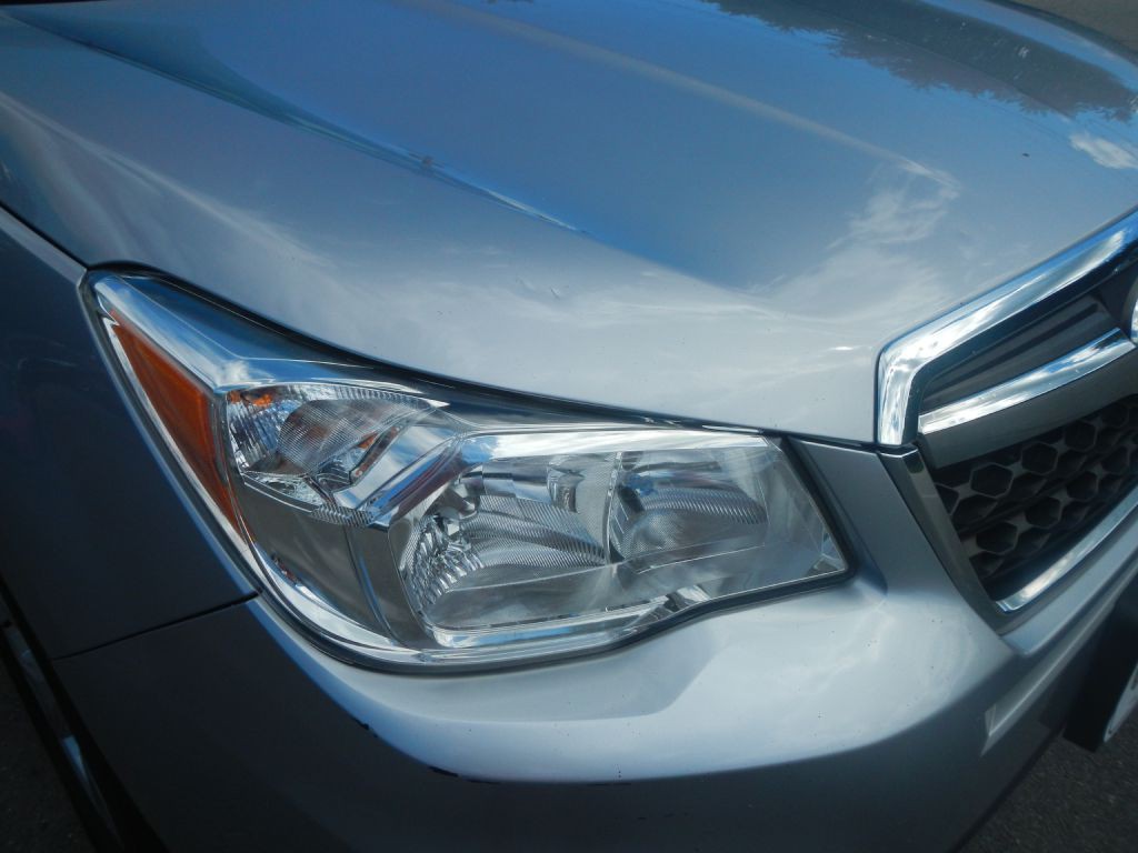 2015 Subaru Forester Image 12