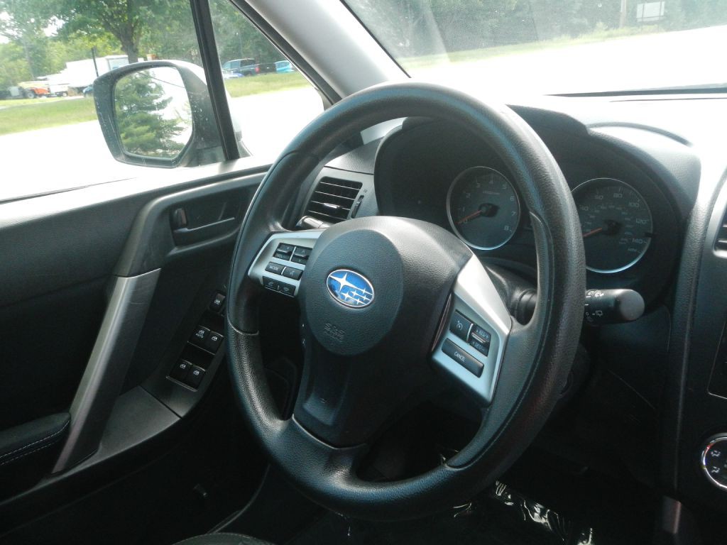 2015 Subaru Forester Image 21