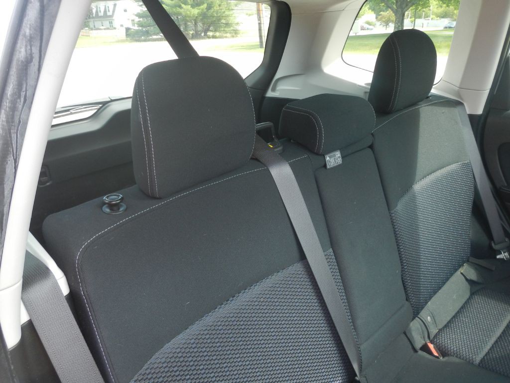 2015 Subaru Forester Image 30