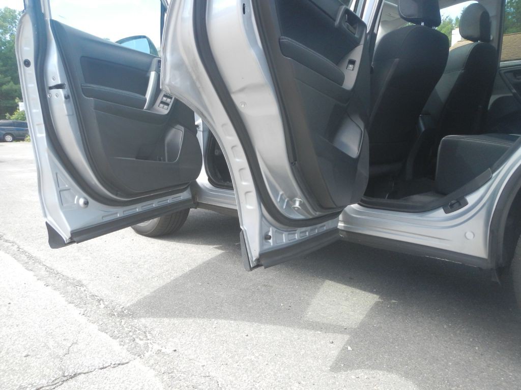 2015 Subaru Forester Image 43