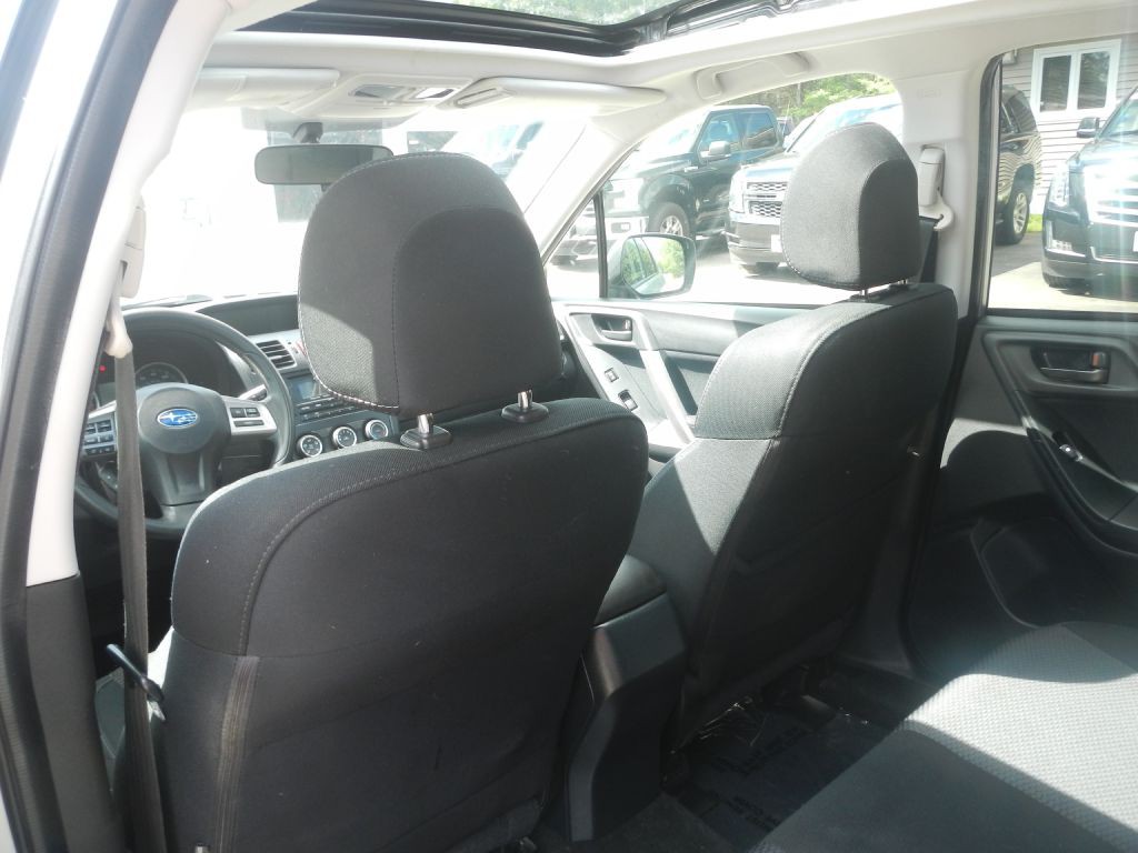 2015 Subaru Forester Image 47