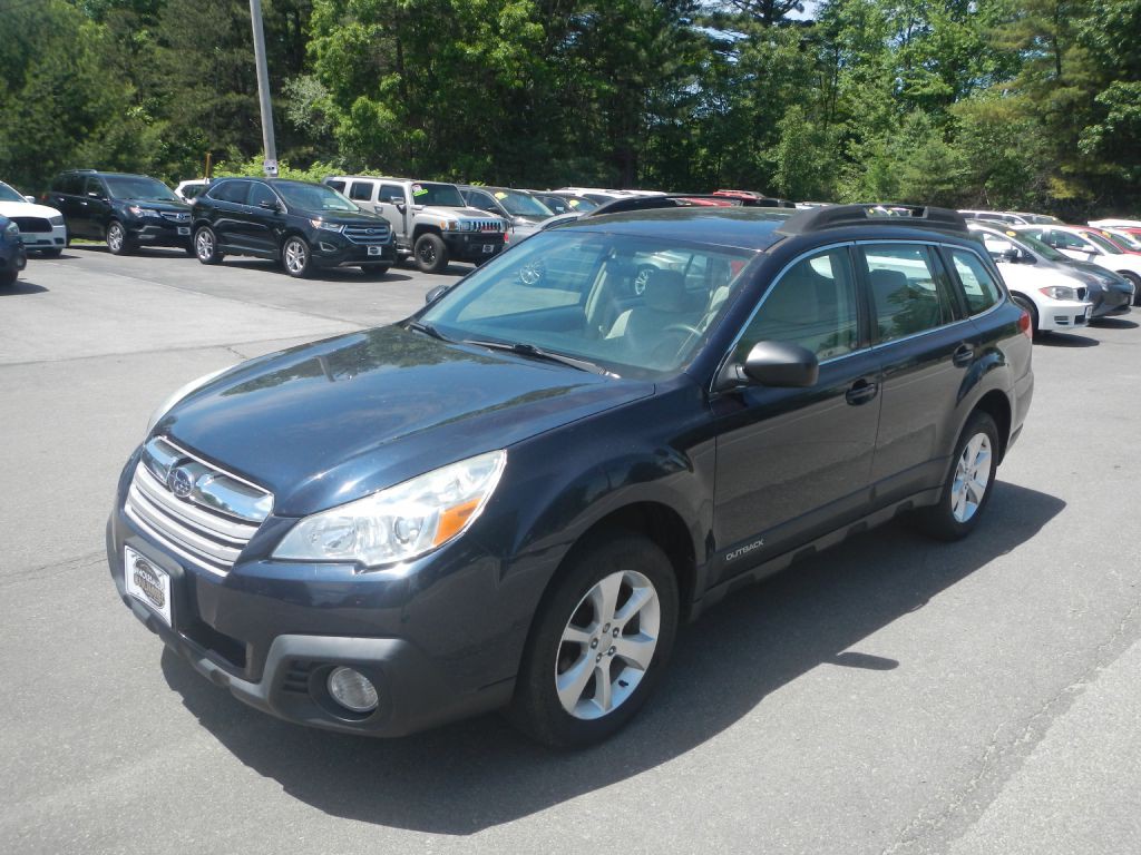 2014 Subaru Outback Image 1