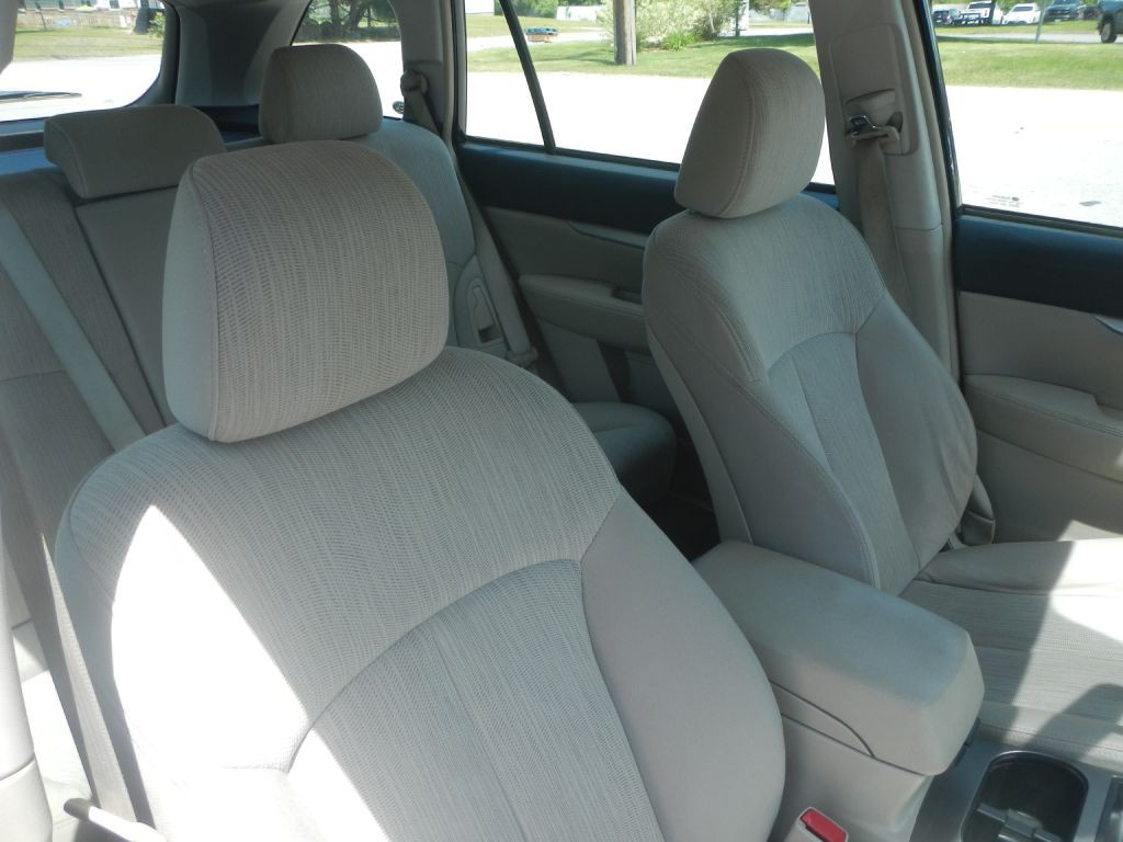 2014 Subaru Outback Image 3