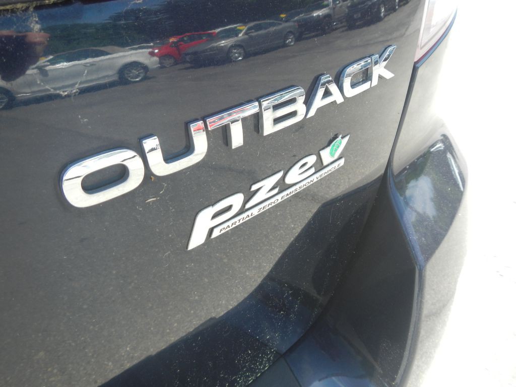 2014 Subaru Outback Image 31