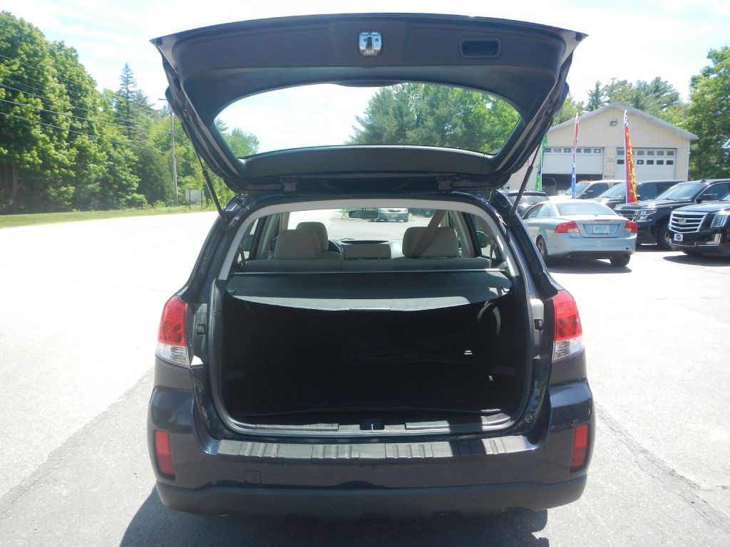 2014 Subaru Outback Image 33