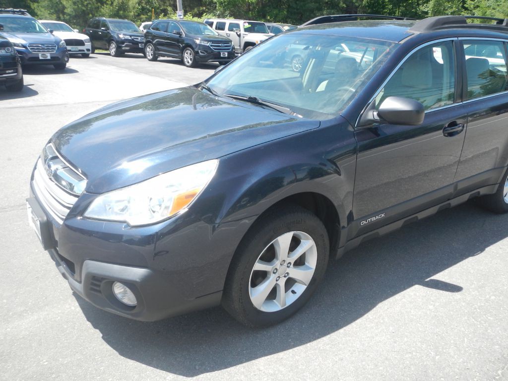 2014 Subaru Outback Image 35