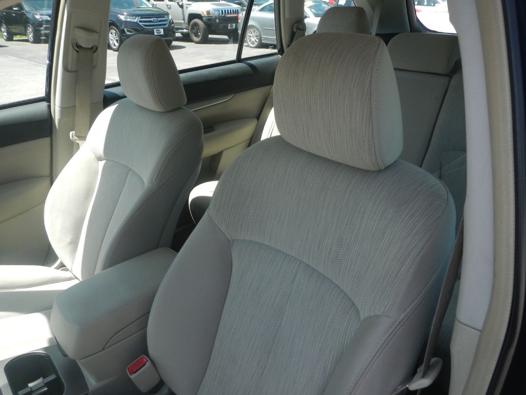 2014 Subaru Outback Image 46