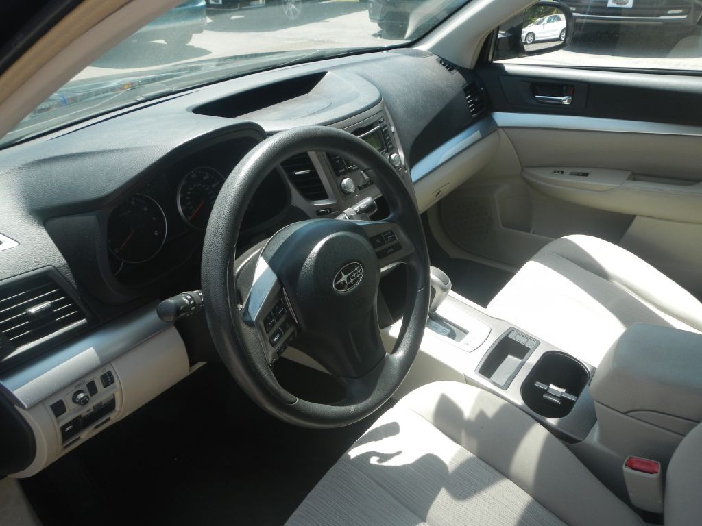 2014 Subaru Outback Image 47