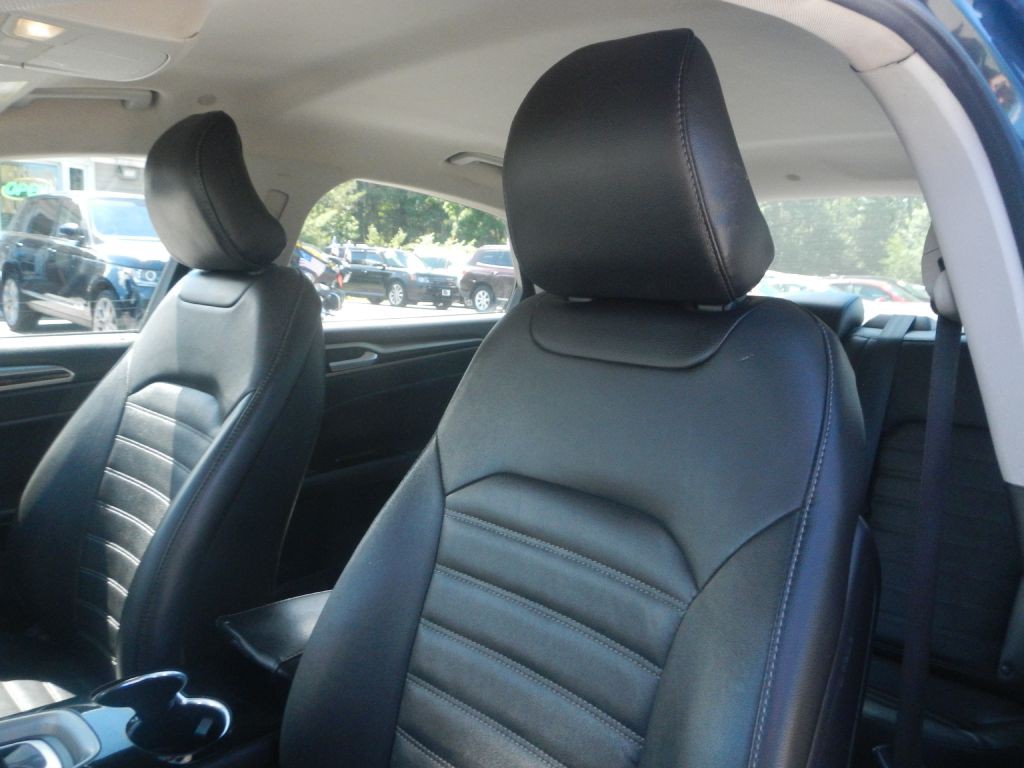 2015 Ford Fusion Image 4