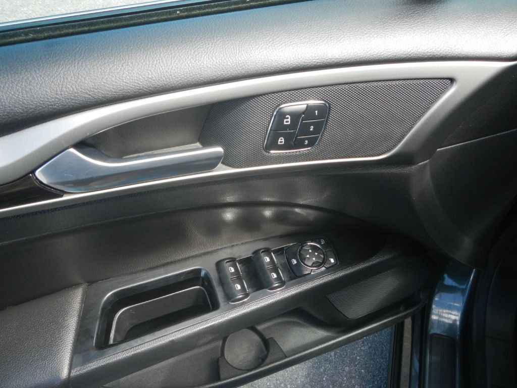 2015 Ford Fusion Image 42