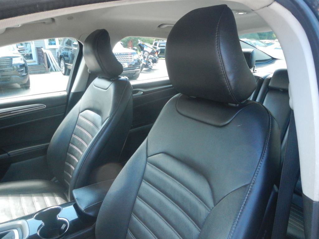 2015 Ford Fusion Image 44