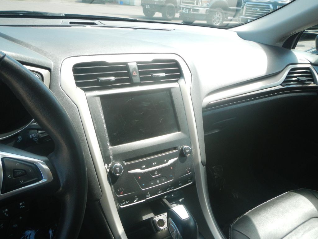 2015 Ford Fusion Image 46