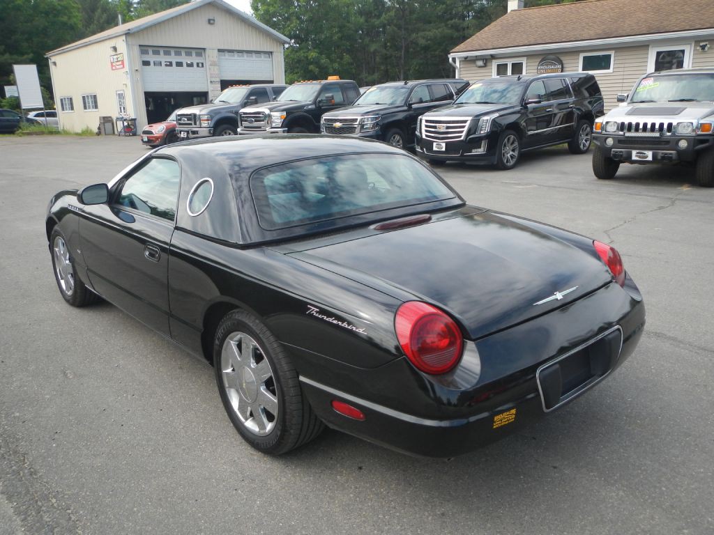 2003 Ford Thunderbird Image 6