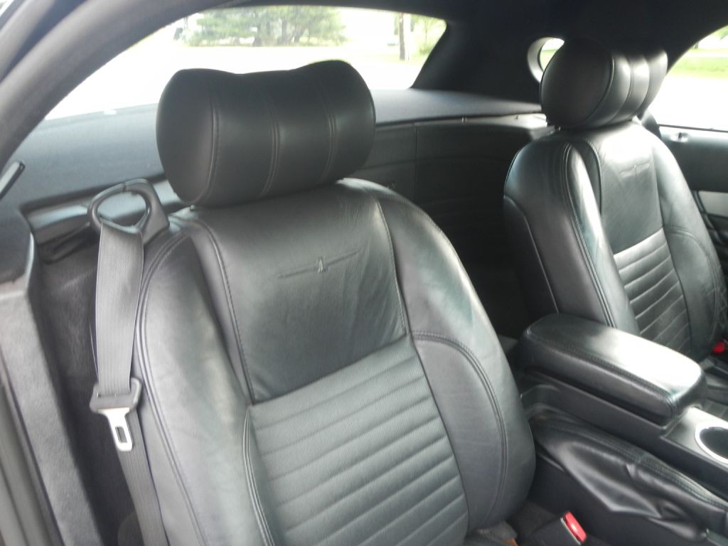 2003 Ford Thunderbird Image 19