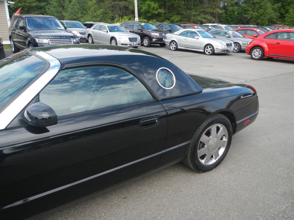 2003 Ford Thunderbird Image 31
