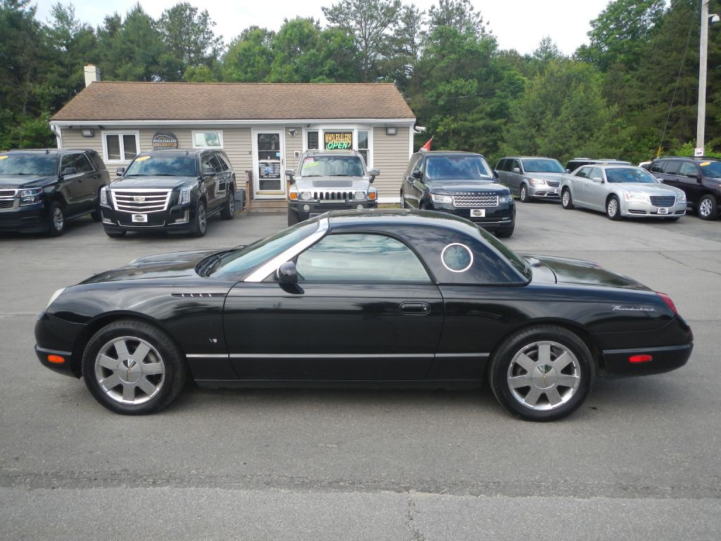 2003 Ford Thunderbird Image 32