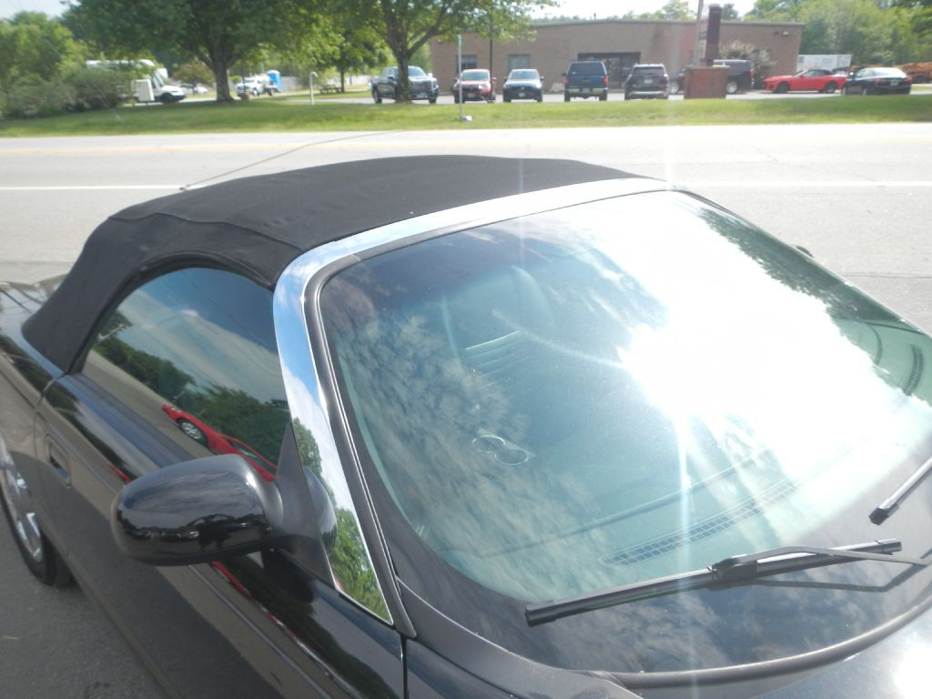 2003 Ford Thunderbird Image 56