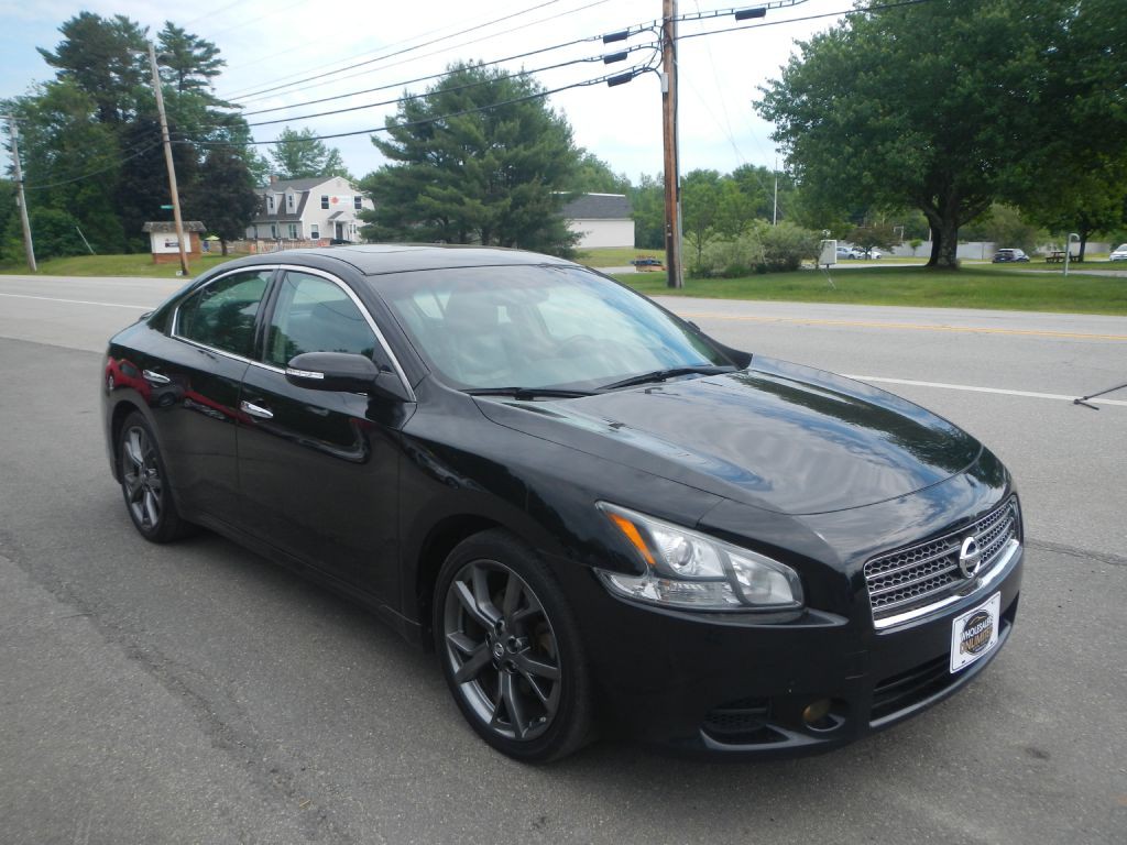 2014 Nissan Maxima Image 2