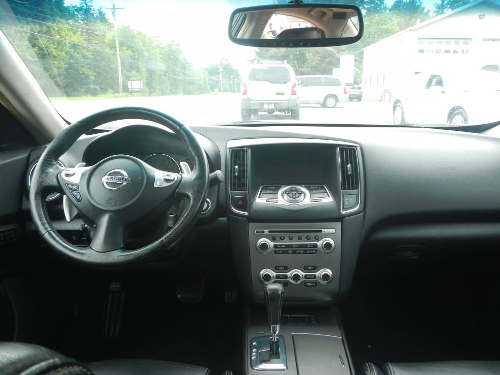 2014 Nissan Maxima Image 32