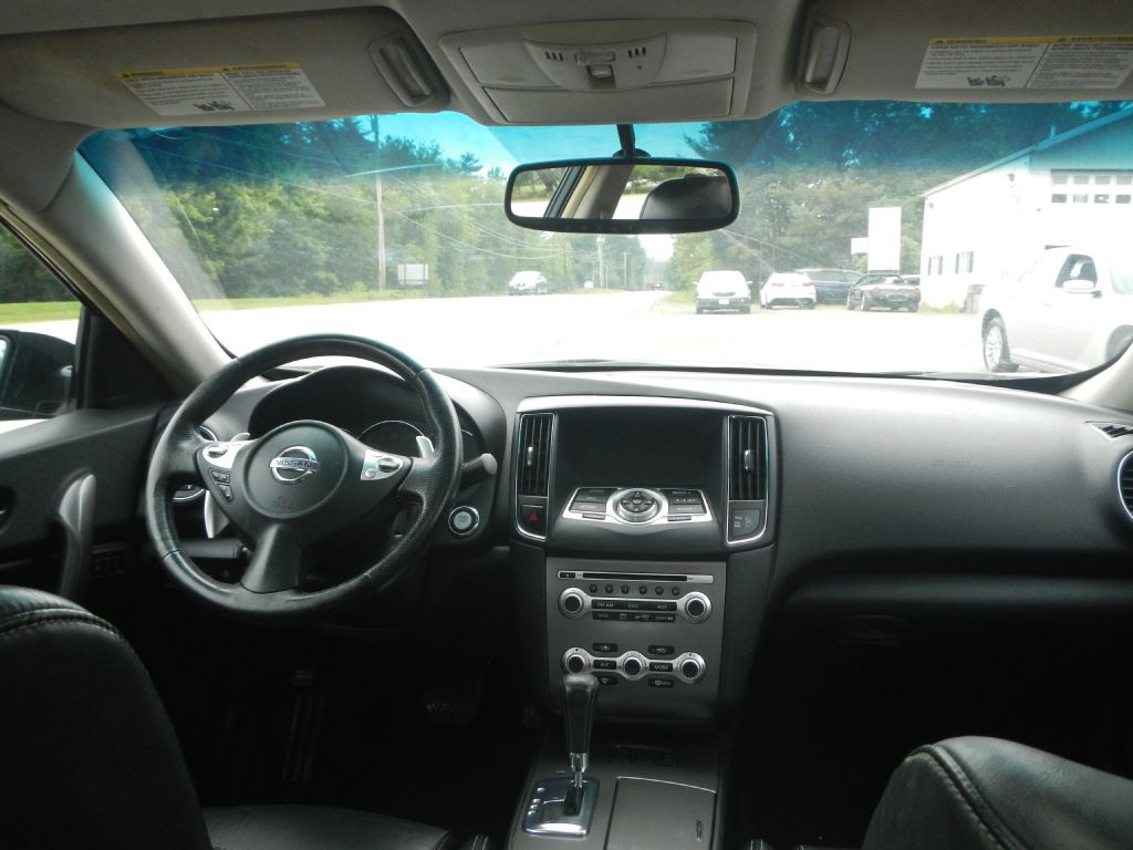 2014 Nissan Maxima Image 48