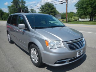 Image for 2014 Chrysler Town & Country Touring ID: 7473462