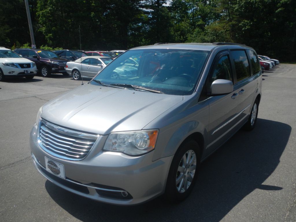2014 Chrysler Town & Country Image 62