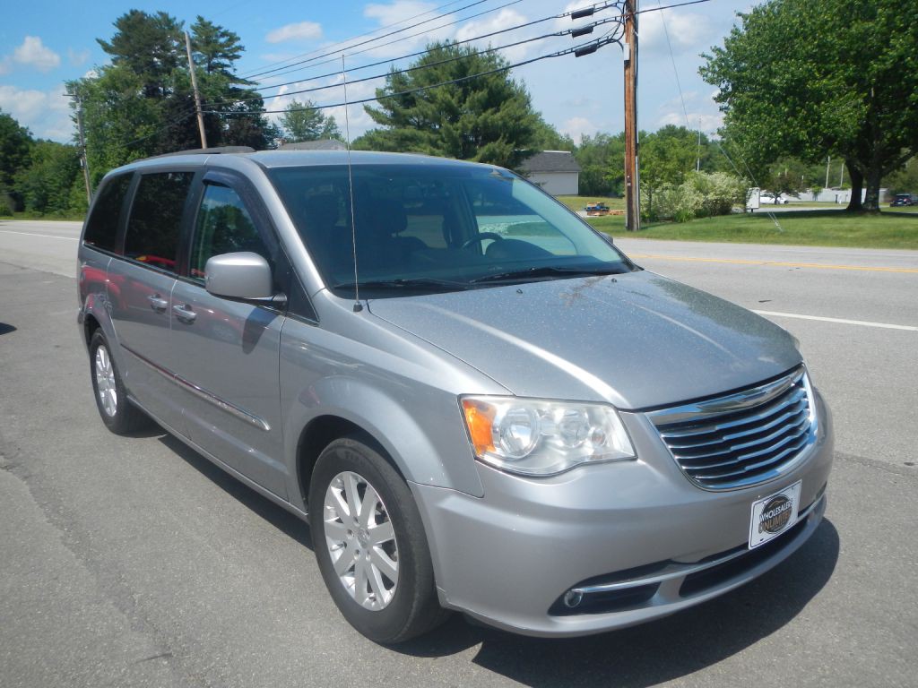 2014 Chrysler Town & Country Image 63